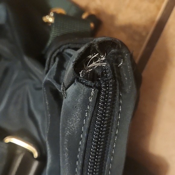 Lovevook 17" Travel Backpack - Picture 9 of 9